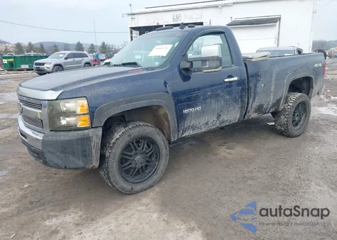 2010 Chevrolet Silverado 1500 Work Truck z USA, uszkodzony, nr VIN 1GCPKPEA4AZ251779